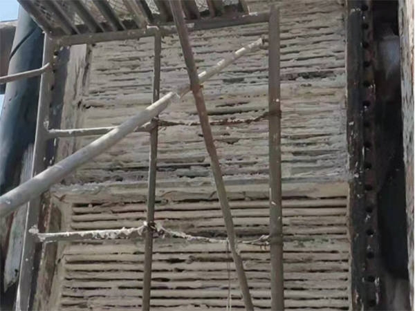 板式加熱器清洗前